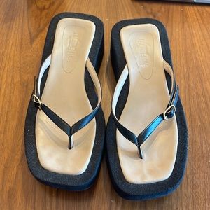 Authentic Jacquemus Les Tatanes Size 39 Sandals Flip Flops Thongs Black Buckle
